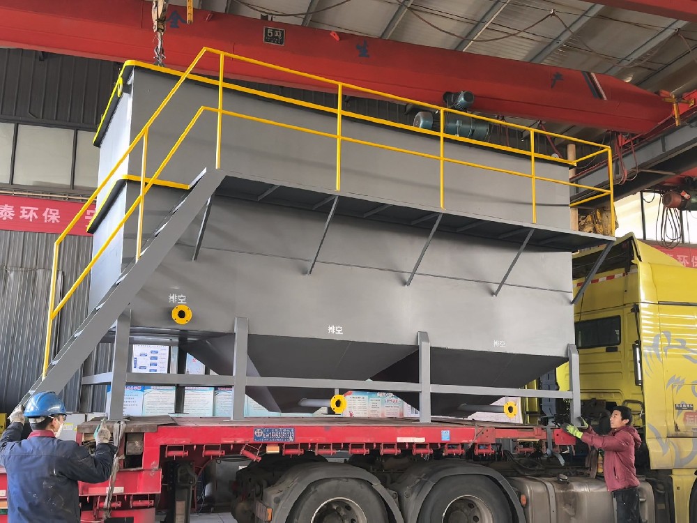 塑料清洗废水沉淀池：选型要点与清淤维护技巧